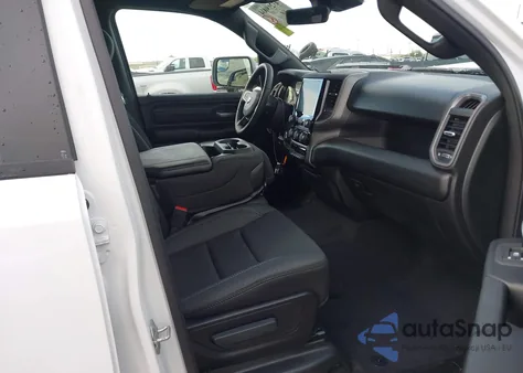 2025 Ram 1500 Tradesman 4X2 5'7 Box z USA, uszkodzony, nr VIN 1C6RREGGXSN218358